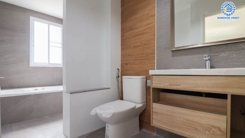 *****บ้านเดี่ยวมือสองย่านกรุงเทพมหานคร ม.ซอยลาดพร้าว25 ลาดพร้าว เนื้อที่ 34 ตร.ว. ฟังก์ชัน 3 ห้องนอน 3 ห้องน้ำ 2 ที่จอดรถ สภาพมือ 1 สร้างใหม่ไม่เคยอยู่ บนทำเลดี เชื่อมต่อหลายเส้นทาง ใกล้รถไฟฟ้าสายสีน้ำเงิน "สถานีลาดพร้าว" และทางด่วน "ศรีรัช" จองเลย!